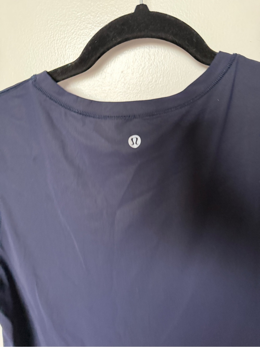 Lululemon Sole Training Short Sleeve
Midnight Navy View 6